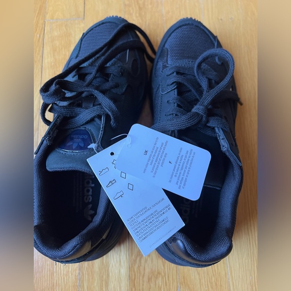 Falcon Adidas woman sneakers - Picture 2 of 5